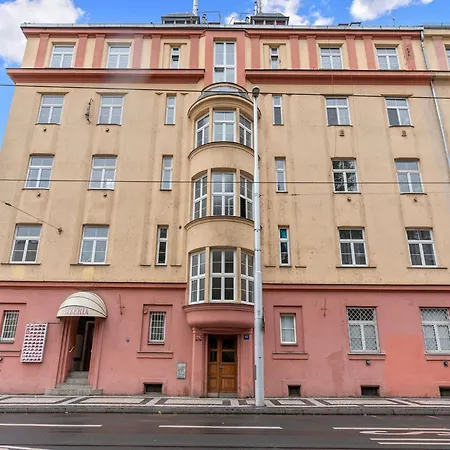 Art District Nook By Interhome * Prag